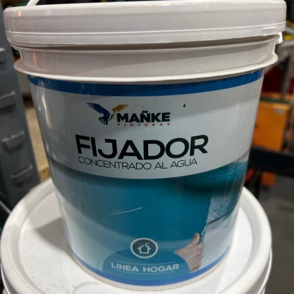 Fijador 4lt Mañke